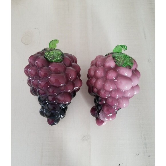 VintageLot of 2 Murano Style Blown Glass Purple Grapes Applied Green Leaf & Stem - Picture 1 of 4